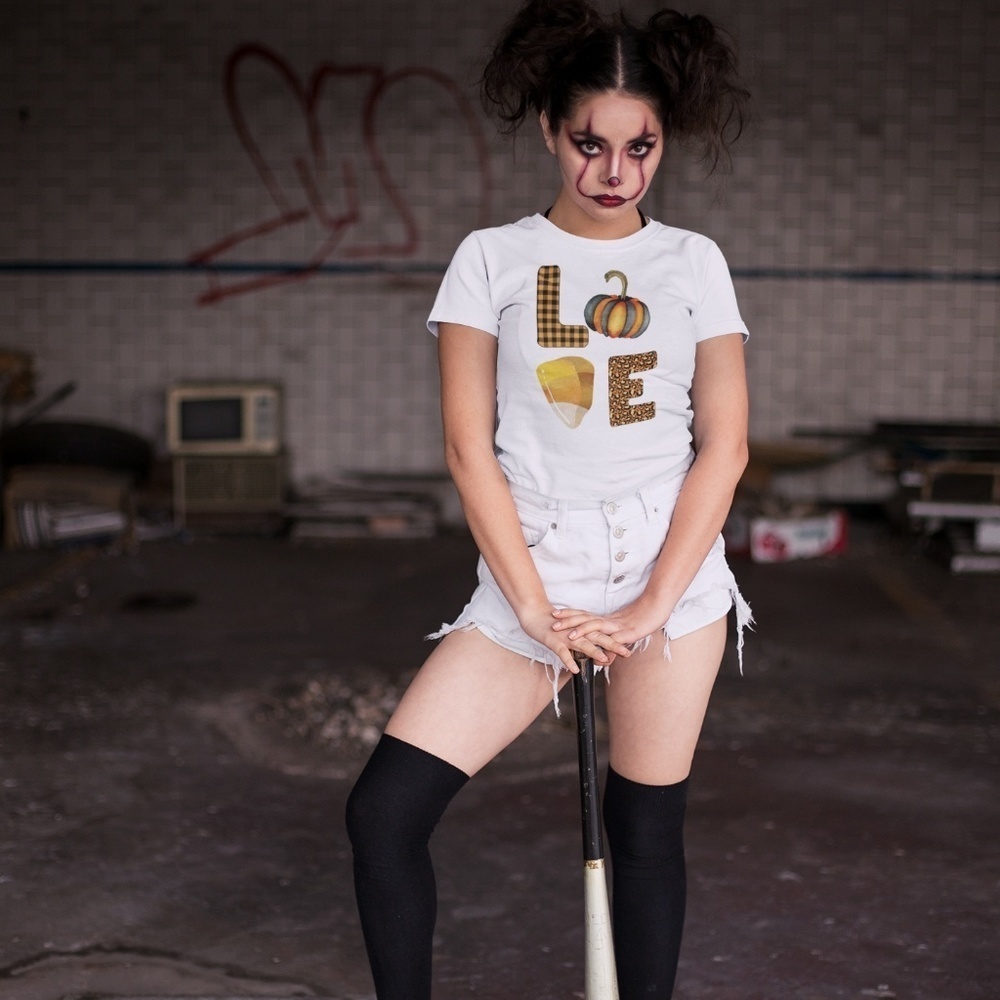 Love‎ Halloween Tee